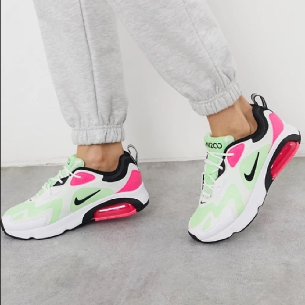 Nike Air Max 200